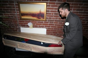 Internet Explorer 6 Funeral Pictures